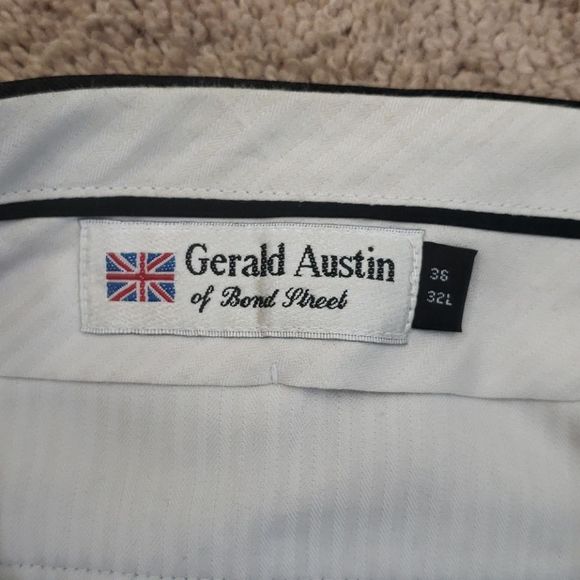 Gerald Austin Black Cuffed Pleated Wool Slacks - Picture 8 of 14